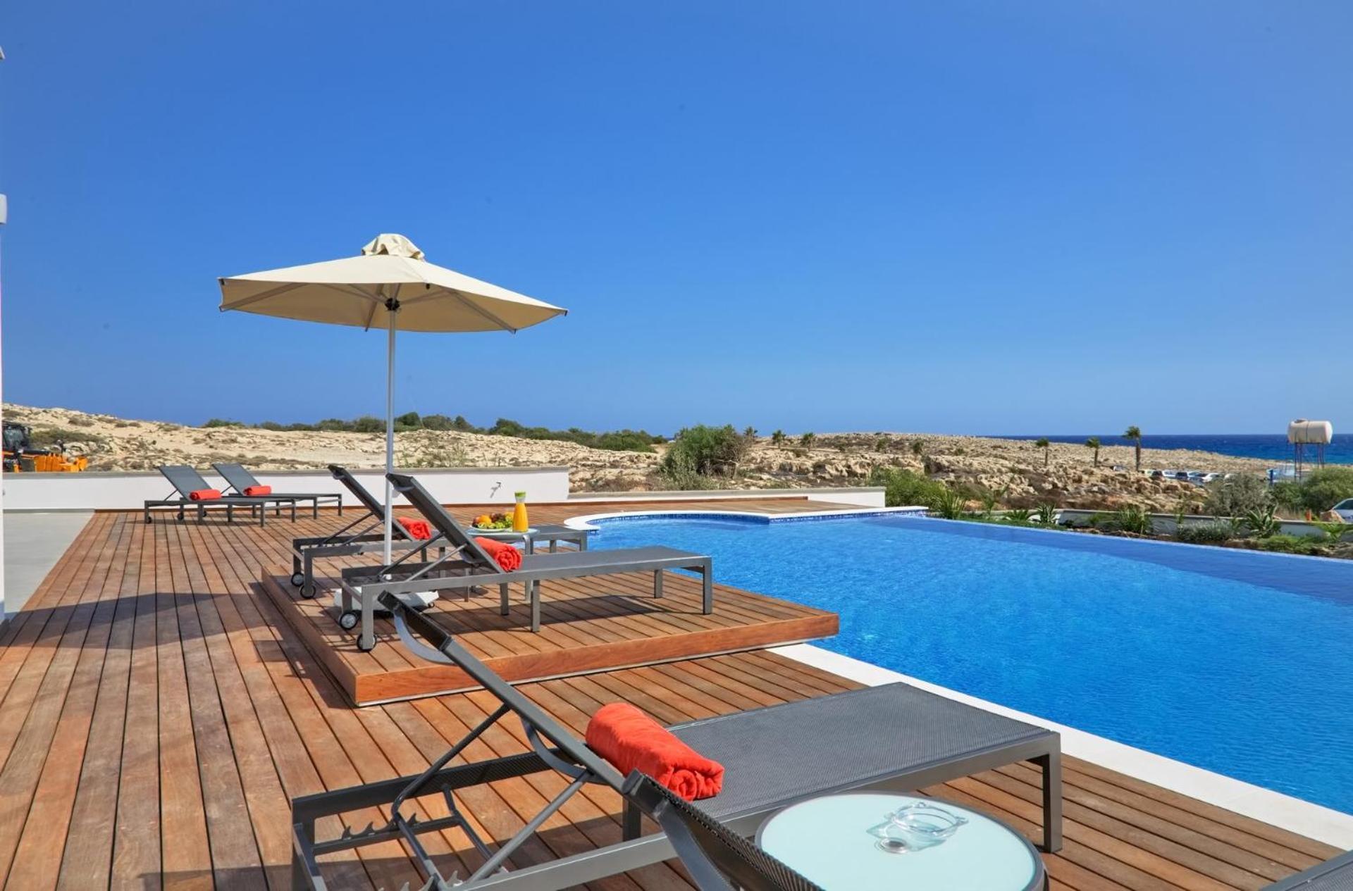 Beachfront Luxury Villa Idania Ayía Nápa Extérieur photo