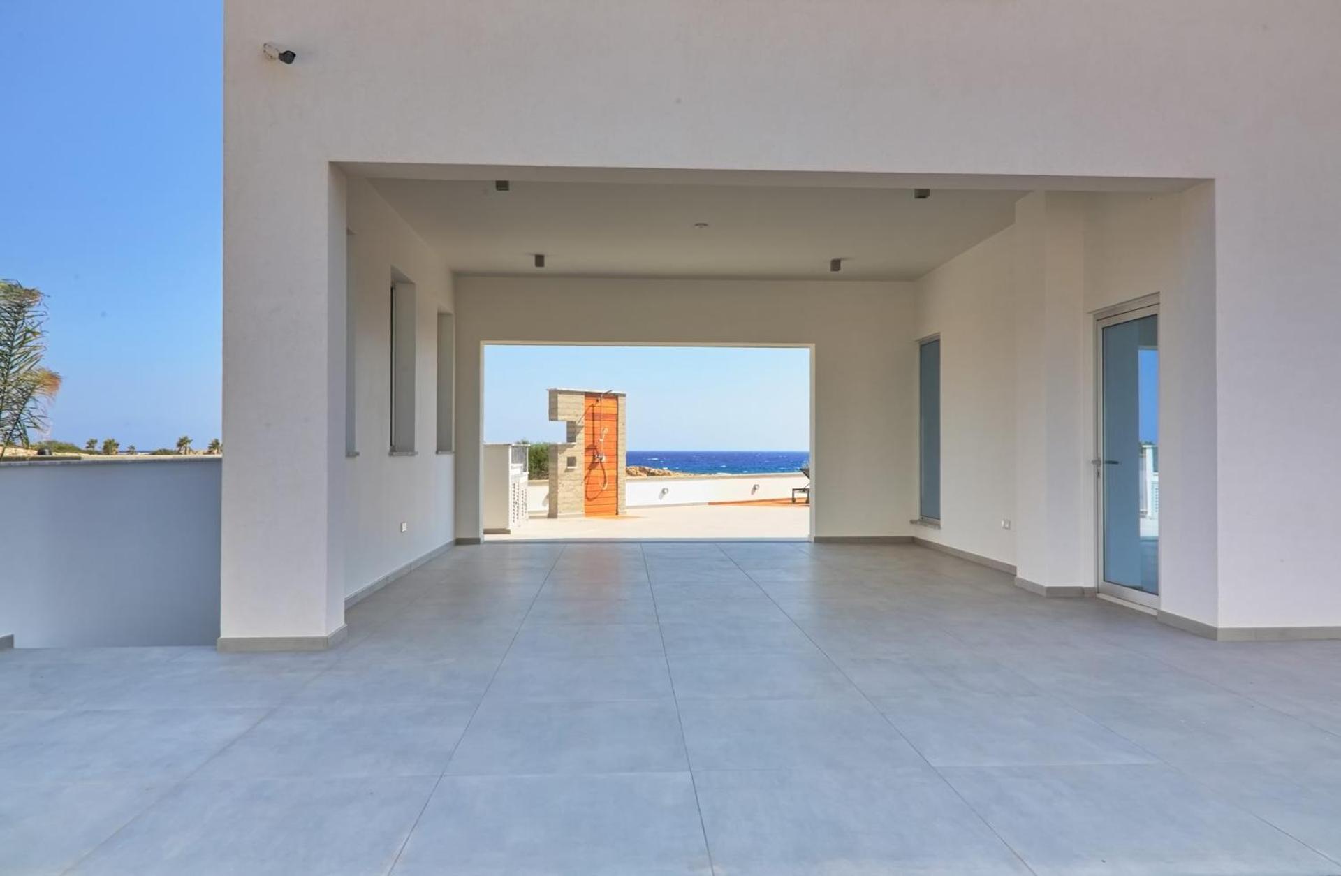 Beachfront Luxury Villa Idania Ayía Nápa Extérieur photo