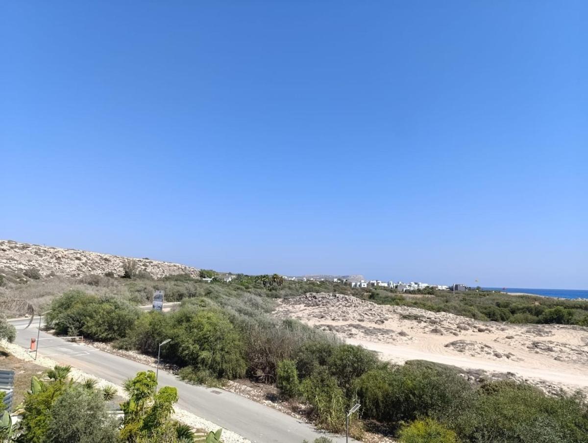 Beachfront Luxury Villa Idania Ayía Nápa Extérieur photo