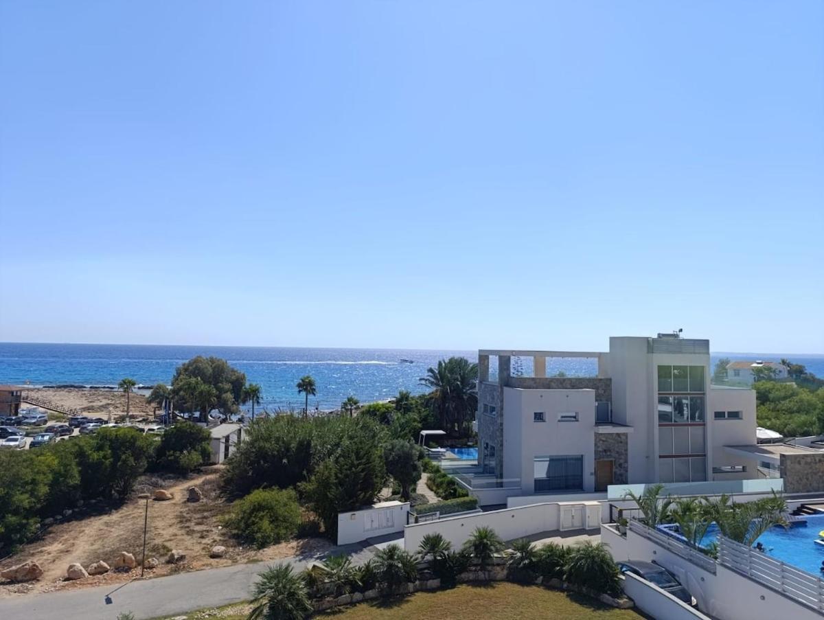 Beachfront Luxury Villa Idania Ayía Nápa Extérieur photo